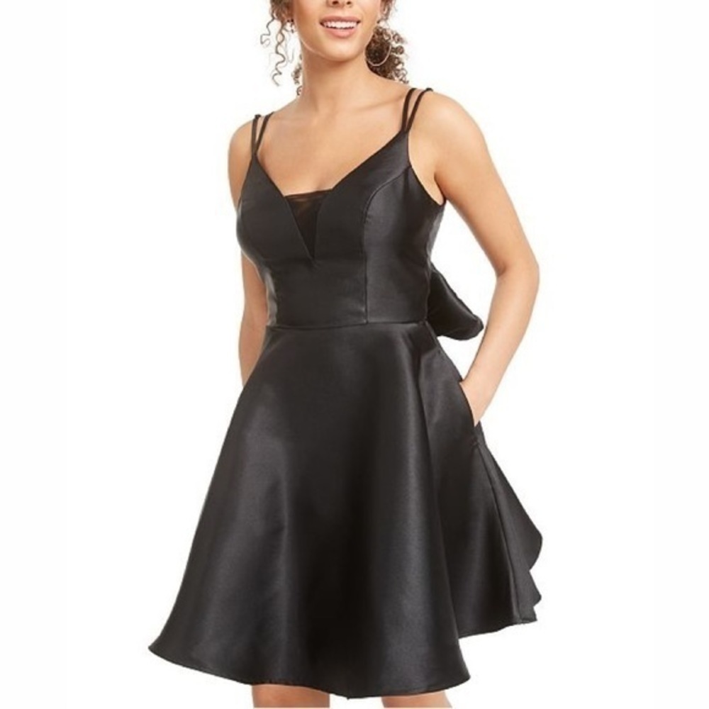 NWT Trixxi Juniors' Bow-Back Fit & Flare Dress